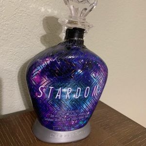 Stardom tanning lotion